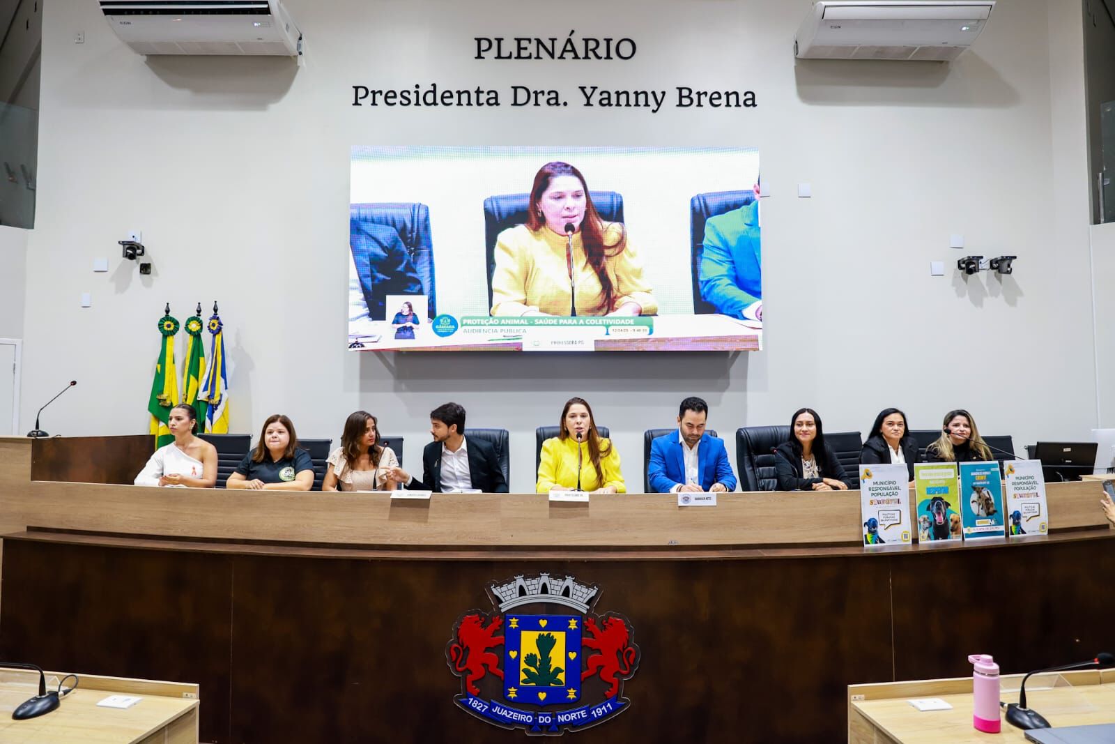 Comunidade surda ocupa tribuna da Câmara e cobra políticas de inclusão em Juazeiro do Norte