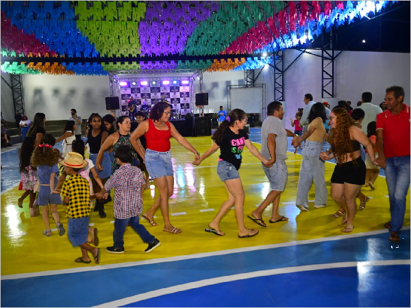 Palmeirinha recebe segunda noite de Juaforró nas comunidades rurais