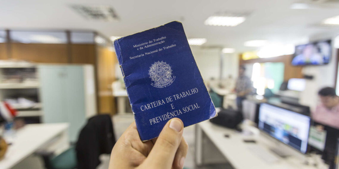 Semana começa com 496 oportunidades de emprego em Juazeiro do Norte pelo IDTSINE