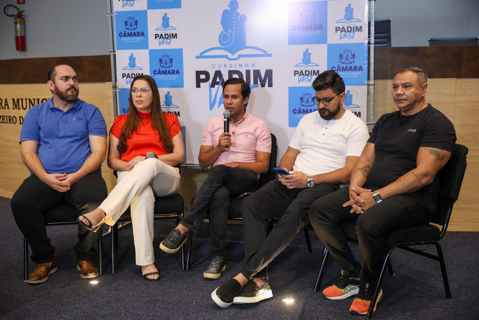 Câmara de Juazeiro do Norte divulga lista de inscritos no Padim Vest, maior cursinho pré-vestibular gratuito do Ceará