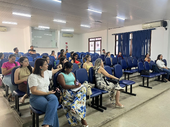 Profissionais da Atenção Primária à Saúde de Juazeiro participam de curso sobre assistência a gestantes e ao puerpério