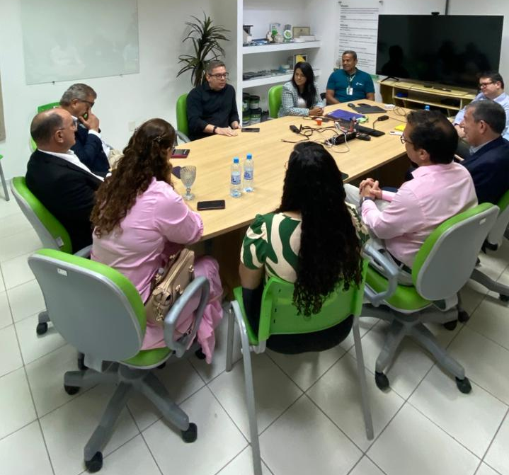 Adece participa de acordo que viabiliza implantação de rede de gás natural no Cariri