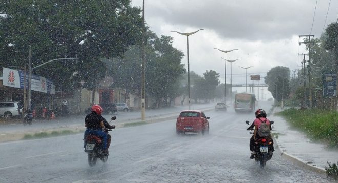 Pancadas de chuva se espalham pelo Cariri; Farias Brito tem o maior acumulado do dia