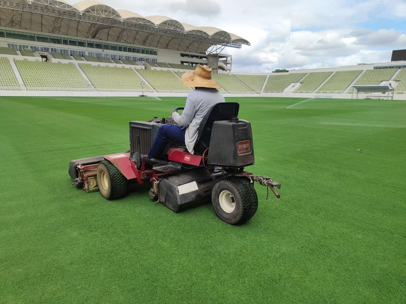 Arena Romeirão inicia preparativos no gramado para 2026