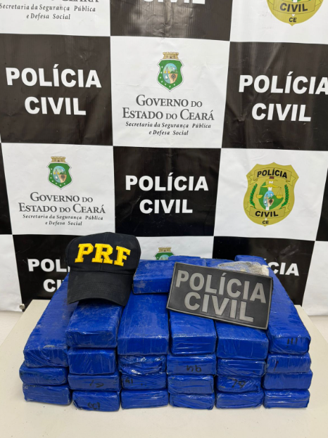 PRF apreende cerca de 20 kg de maconha durante Operação Carnaval 2026 na BR-230, em Farias Brito