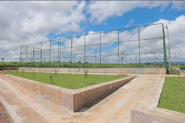 Espaço esportivo no bairro Monsenhor Murilo entra na fase final de obras em Juazeiro do Norte