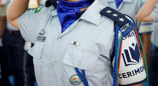 MP recomenda fornecimento gratuito de uniforme para alunos de colégio militar em Juazeiro do Norte